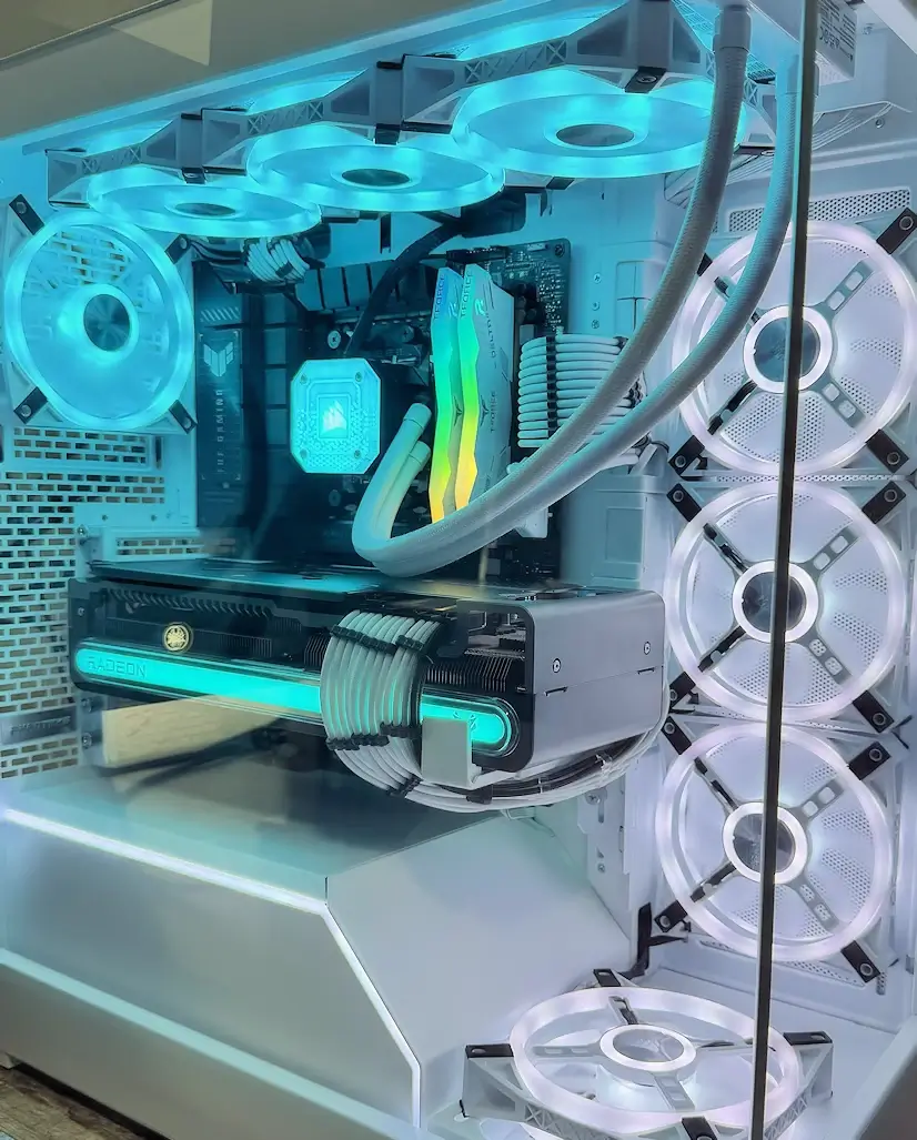 Montaje Gaming PC Phanteks Madrid